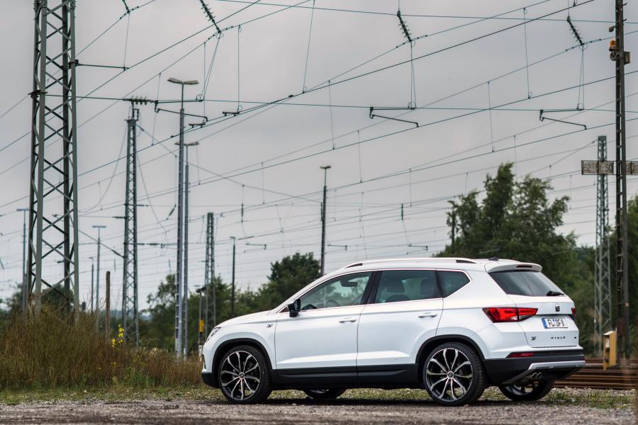  Seat Ateca 2.0 TDI Xcellence by DF Automotive 2017 года  (фото 3 из 9)